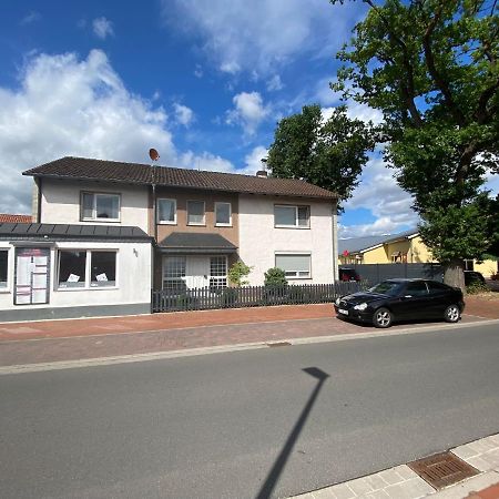 Ferienwohnung - Monteurzimmer ,,City" Winsen Exteriör bild