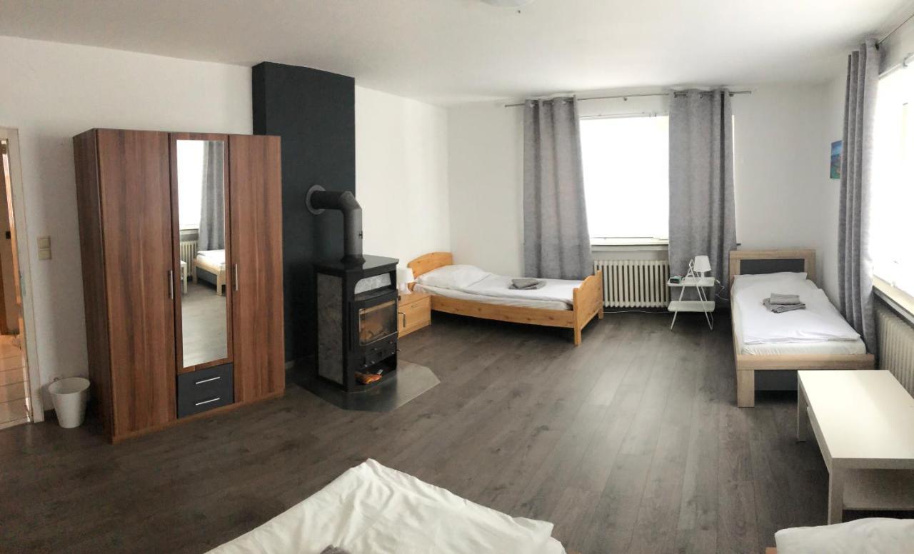 Ferienwohnung - Monteurzimmer ,,City" Winsen Exteriör bild